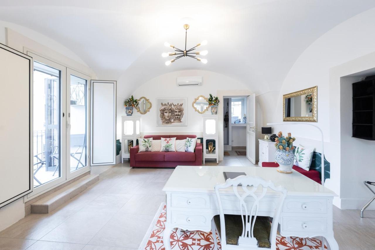 I Saraceni Bed and Breakfast Catánia Buitenkant foto